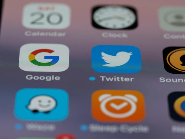 イーロン・マスク、App Storeの手数料をめぐるAppleとの対立を再燃